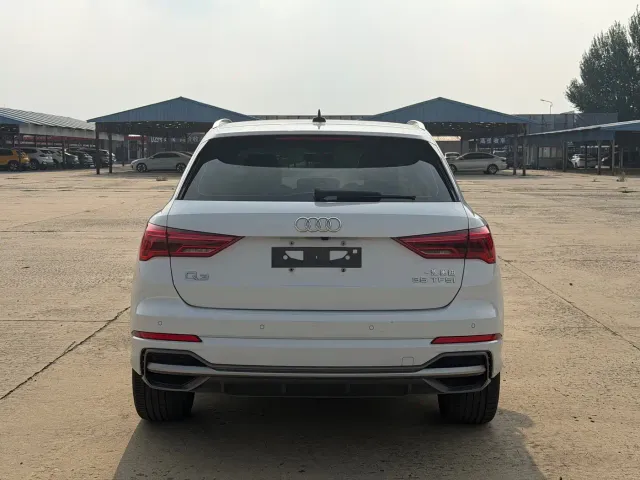 Audi Q3 — Фото автомобиля 5