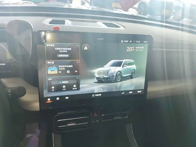 GAC Trumpchi GS8 — Фото автомобиля 12