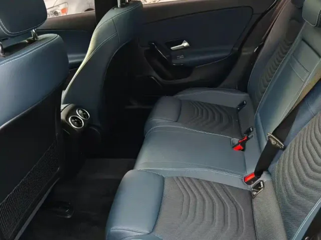 Mercedes-Benz A-Class — Фото автомобиля 7