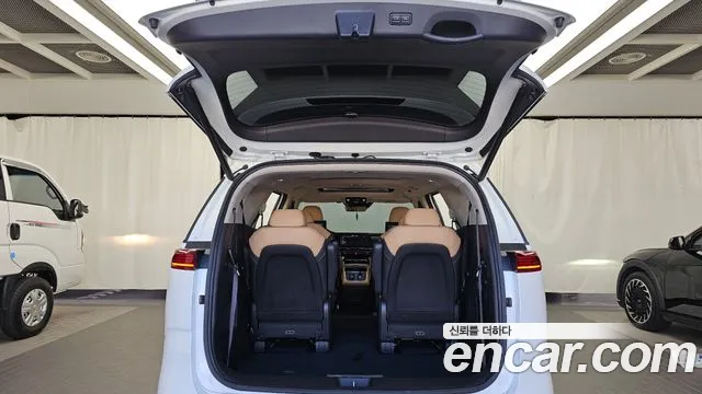 Kia Carnival 4th Gen — Фото автомобиля 26