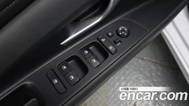 Hyundai AVANTE Avante (CN7) — Фото автомобиля 13