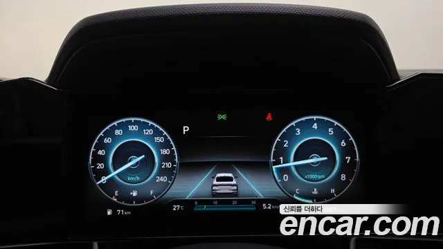 Hyundai Avante CN7 — Фото автомобиля 8