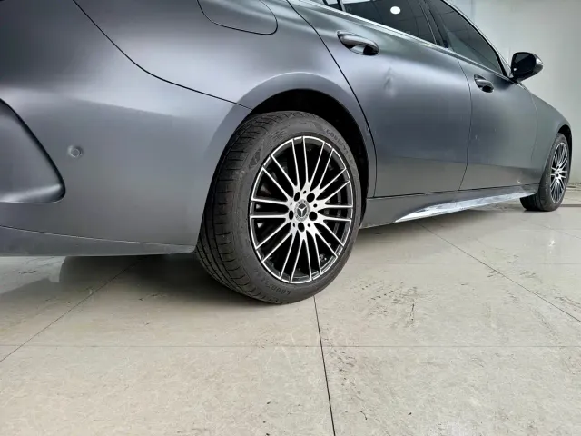 Mercedes-Benz C-Class — Фото автомобиля 20