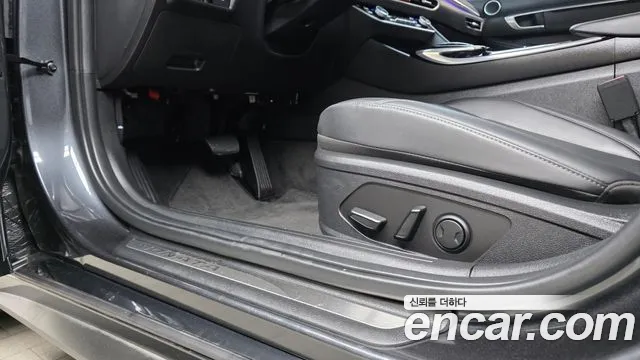 Hyundai Sonata — Фото автомобиля 30