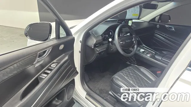 Genesis GV80 2.5T Бензин AWD — Фото автомобиля 10