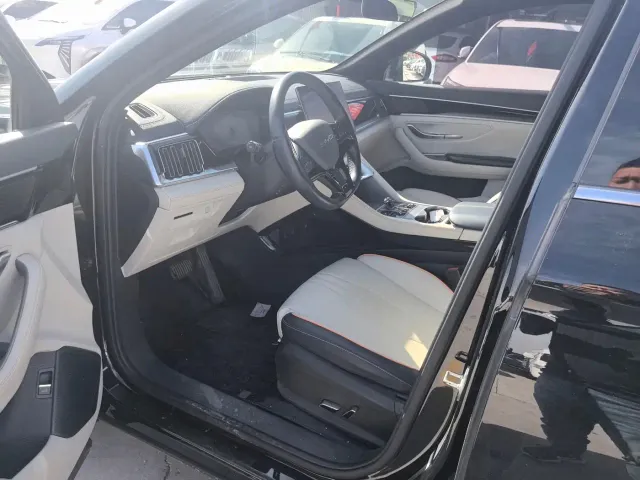 BYD Song PLUS — Фото автомобиля 4