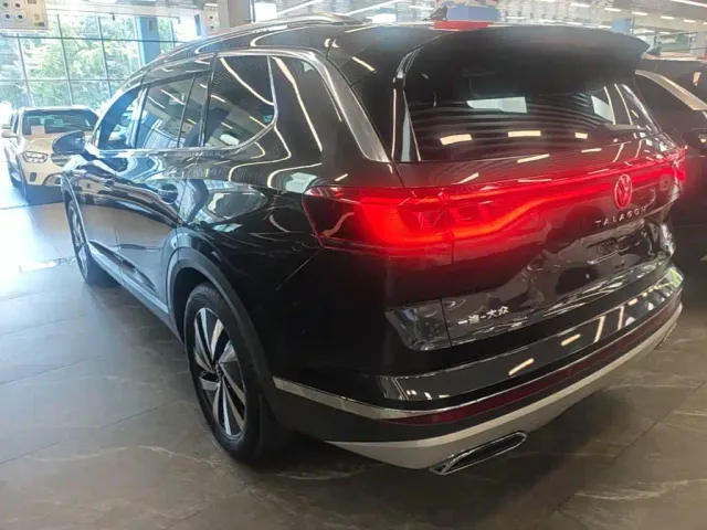 Volkswagen Talagon — Фото автомобиля 4