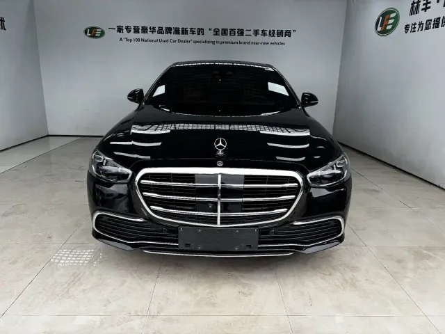 Mercedes-Benz S-Class — Фото автомобиля 2