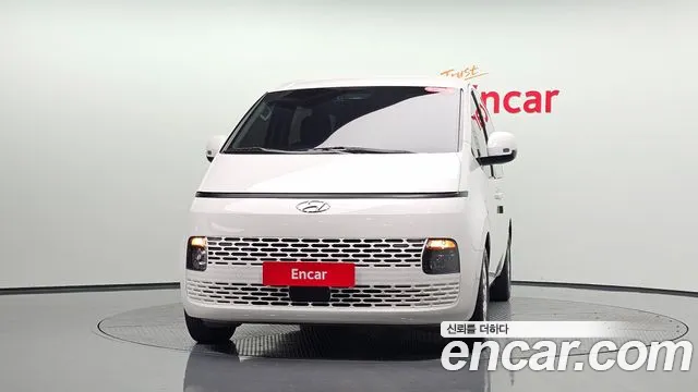 Hyundai Staria — Фото автомобиля 3