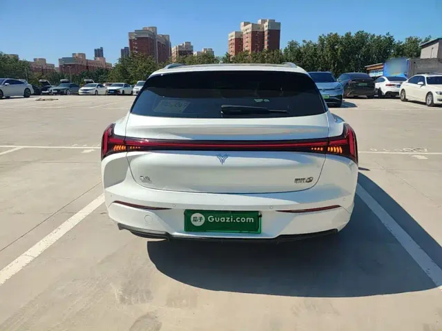 Hozon Nezha S Shooting Brake — Фото автомобиля 5