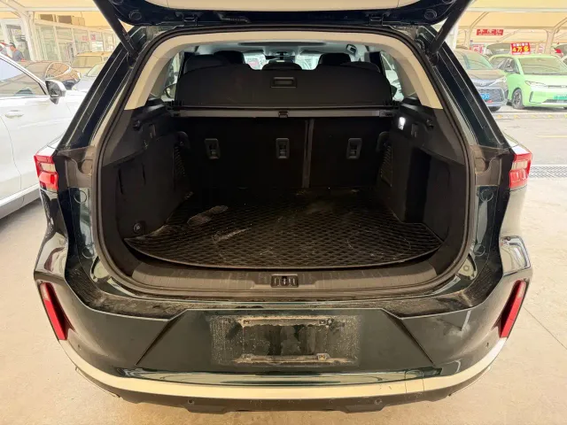 Exeed Exeed Lingyun 2023 300T 2WD Star Glory — Фото автомобиля 4