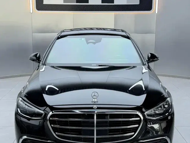 Mercedes-Benz S-Class — Фото автомобиля 2