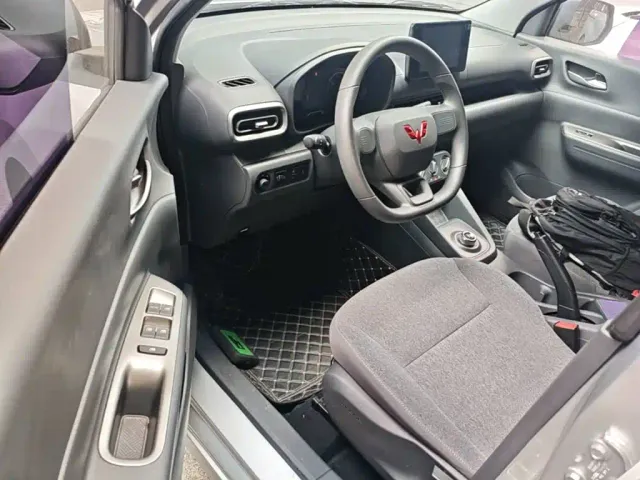 Wuling Hongguang — Фото автомобиля 15