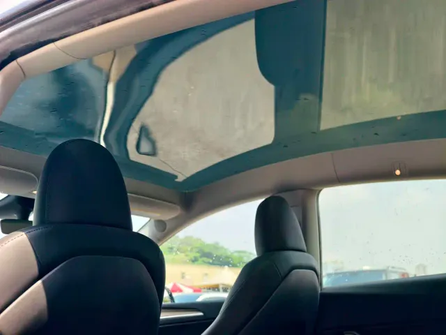 Tesla Model Y — Фото автомобиля 21
