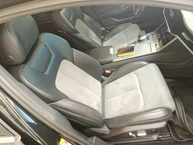 Audi A6L — Фото автомобиля 24