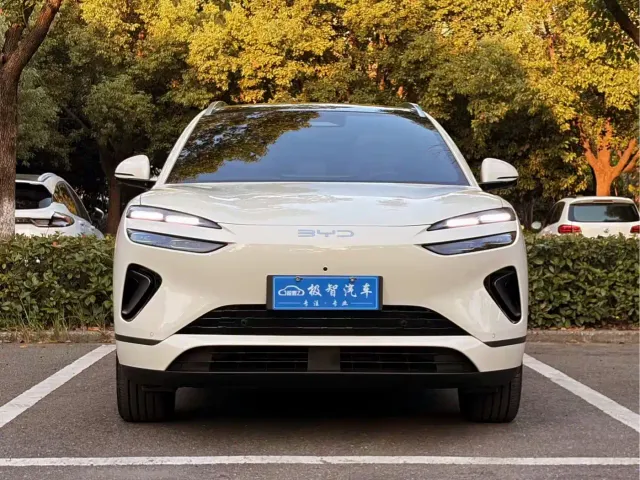 BYD Sealion 06 — Фото автомобиля 2