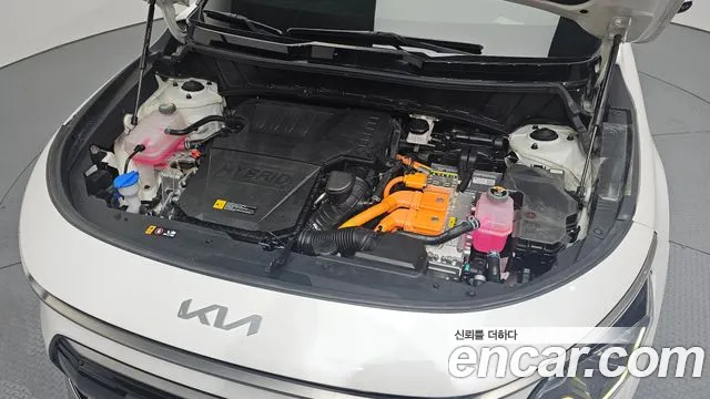 Kia Niro The All New Niro Signature — Фото автомобиля 6