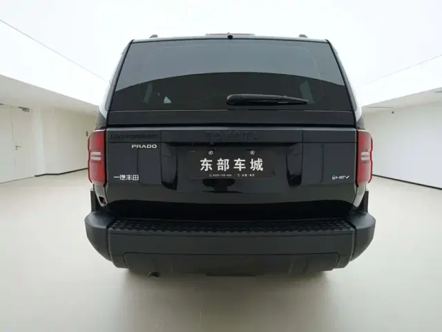 Toyota Prado — Фото автомобиля 5