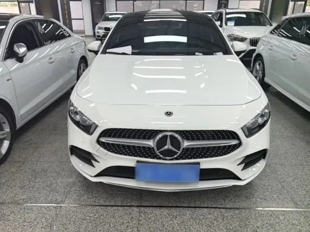 Mercedes-Benz A-Class — Фото автомобиля 2
