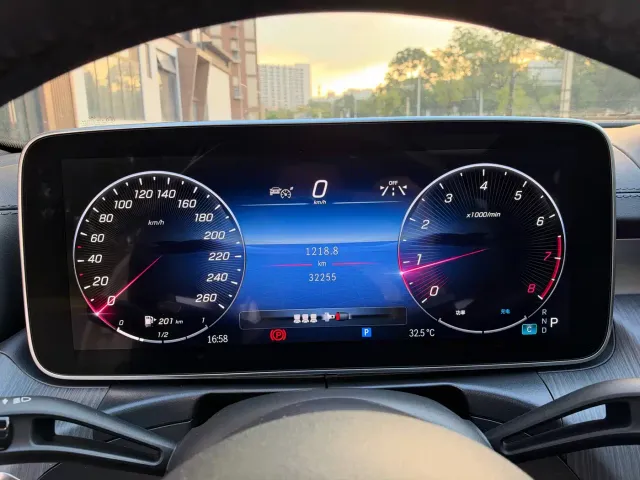 Mercedes-Benz C-Class — Фото автомобиля 18