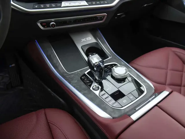 BMW X5 — Фото автомобиля 13