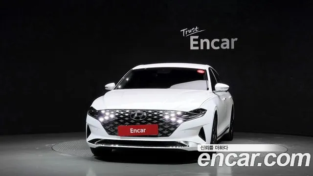 Hyundai Grandeur (New) Hybrid — Фото автомобиля 3