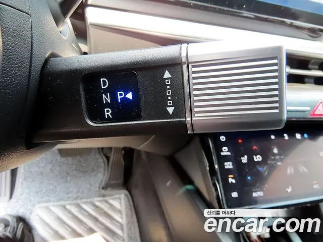 Hyundai Grandeur Grandeur (GN7) 3.5 LPG 2WD (Такси) — Фото автомобиля 10