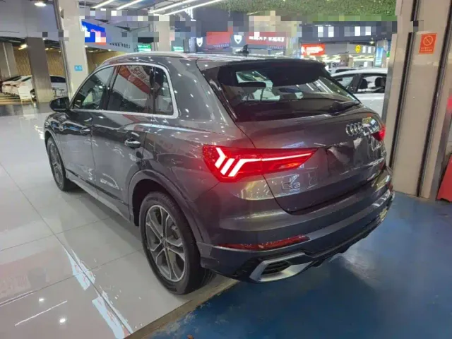 Audi Q3 — Фото автомобиля 4