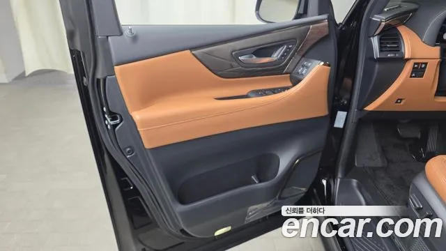 Toyota Alphard Generation 4 — Фото автомобиля 23