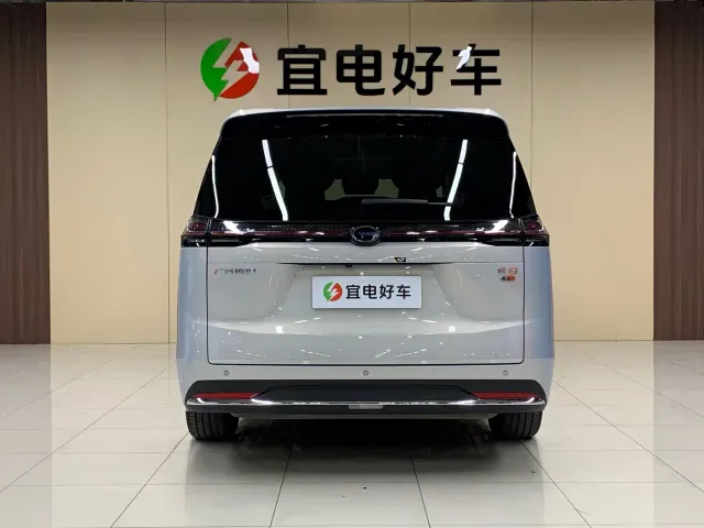 GAC Trumpchi E8 — Фото автомобиля 6