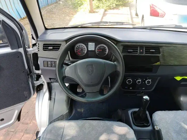 Jinbei Little Sea Lion X30 — Фото автомобиля 10