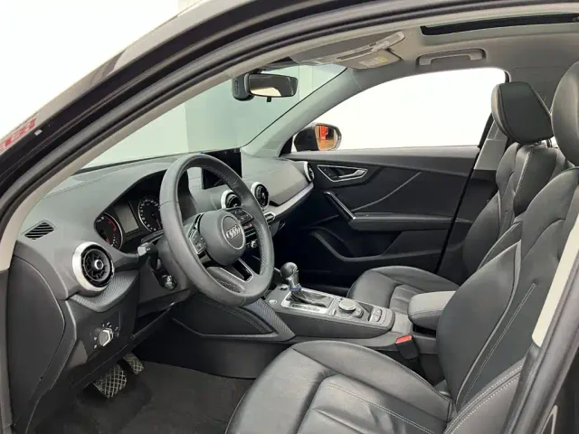 Audi Q2L — Фото автомобиля 10