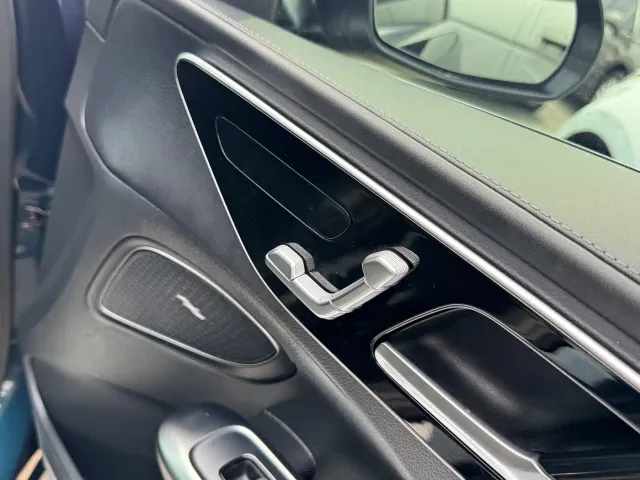 Mercedes-Benz C-Class — Фото автомобиля 14