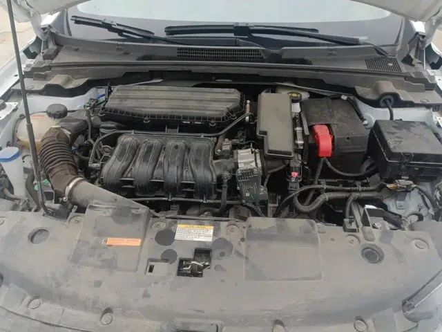 Dongfeng Yixuan — Фото автомобиля 10