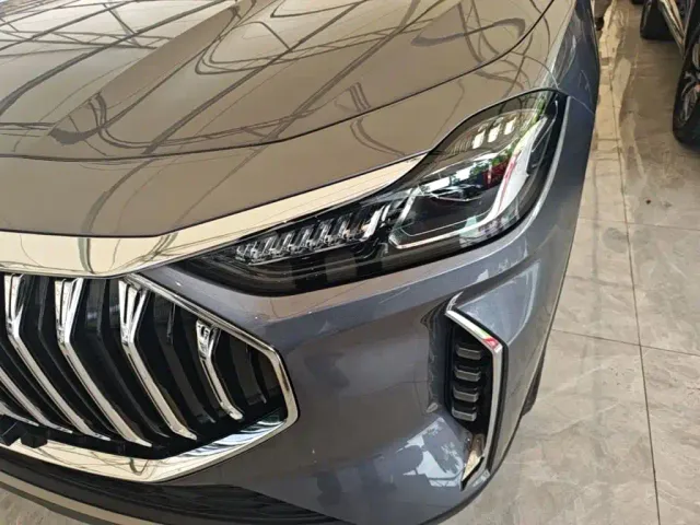 Jetour X70 Plus — Фото автомобиля 23