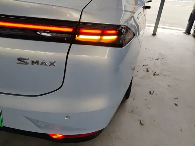 GAC Aion S MAX — Фото автомобиля 7