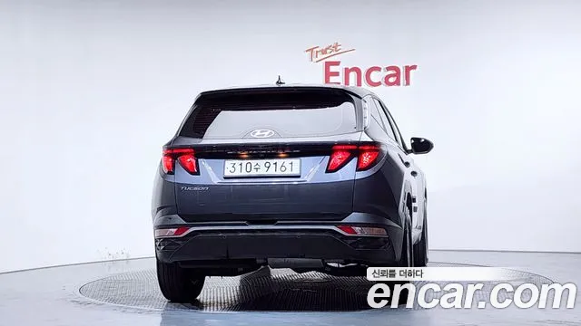 Hyundai Tucson Tucson (NX4) Дизель 2.0 2WD — Фото автомобиля 4