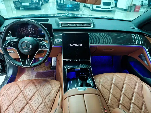Mercedes-Benz Maybach S-Class — Фото автомобиля 8