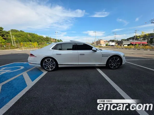Genesis G90 RS4 — Фото автомобиля 16