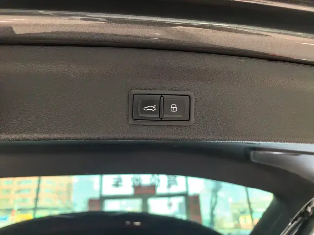Audi Q3 — Фото автомобиля 16
