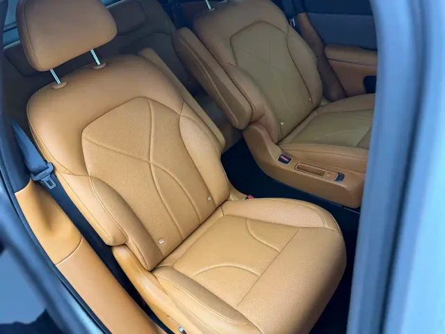 IM Motors LS8 — Фото автомобиля 24