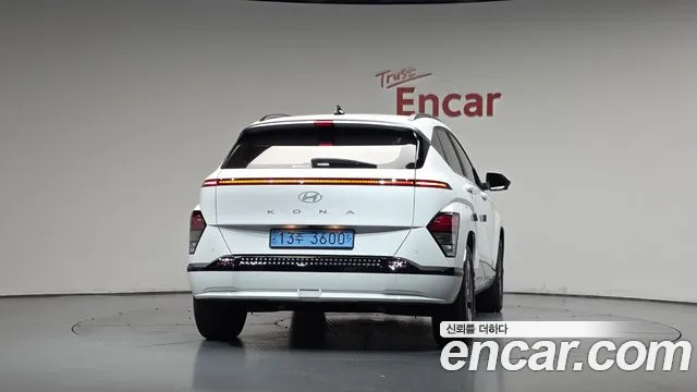 Hyundai Kona SX2 — Фото автомобиля 4