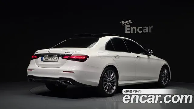 Mercedes-Benz E-Class W213 — Фото автомобиля 2