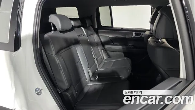 Hyundai Santa Fe MX5 — Фото автомобиля 17