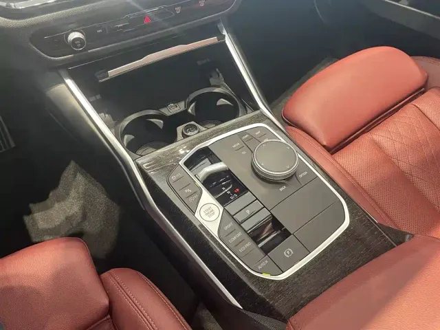 BMW 3 Series — Фото автомобиля 16