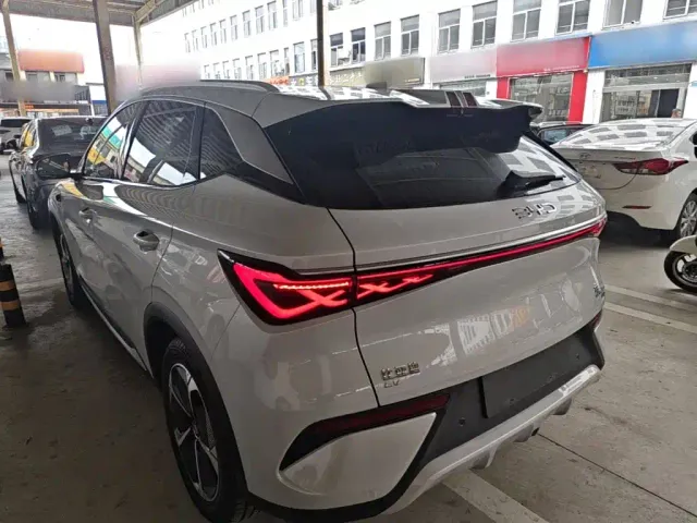 BYD Yuan PLUS — Фото автомобиля 4