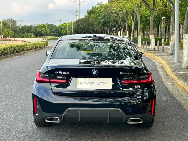 BMW 3 Series — Фото автомобиля 3