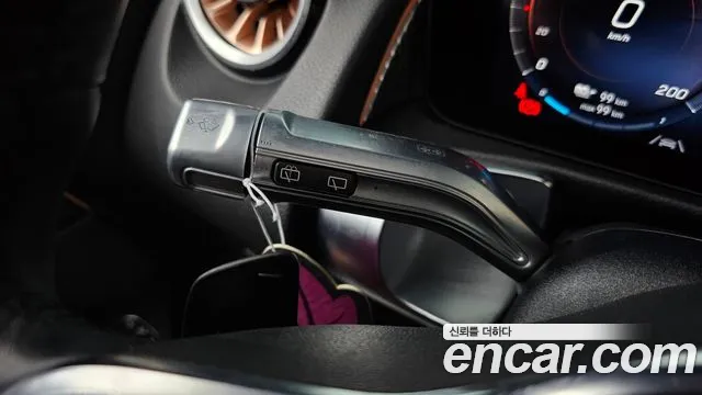 Mercedes-Benz EQB — Фото автомобиля 26