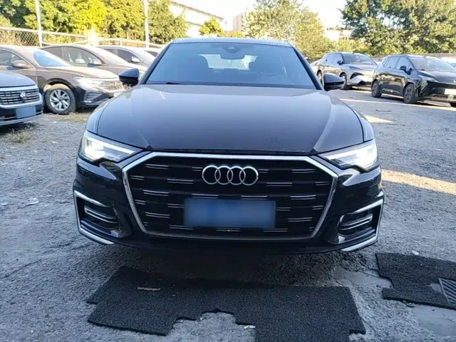 Audi A6L — Фото автомобиля 2