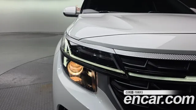 Kia Seltos Новый Seltos Бензин 2.0 2WD — Фото автомобиля 22